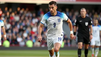 El árbitro del Uruguay-España en Qatar 2026 dirige hoy Inglaterra-Argentina